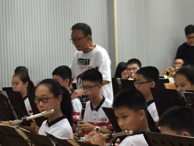 UG环球示范乐团茂名第九小学管乐团大师班活动成功举办