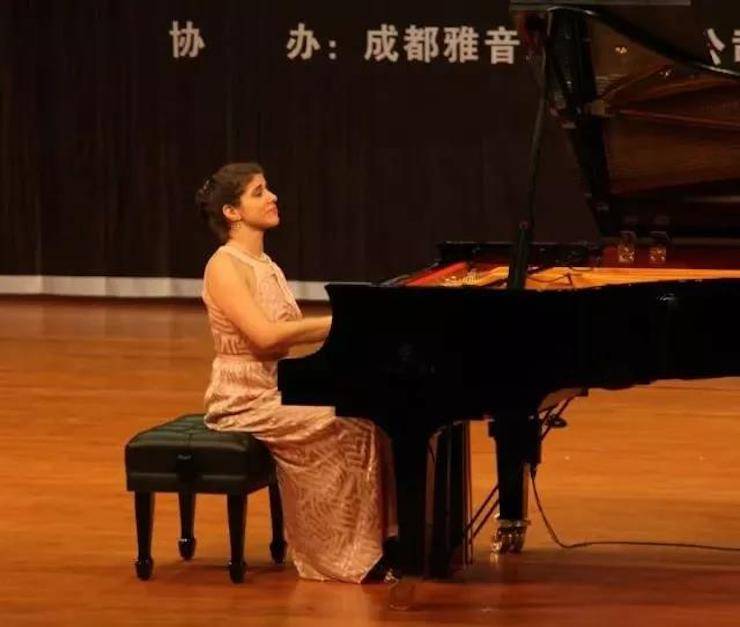 【回顾】2017UG环球亚洲音乐奖学金绵阳师范学院颁奖仪式暨UG环球海外艺术家Inna Faliks钢琴音乐会及大师班讲座圆满结束！