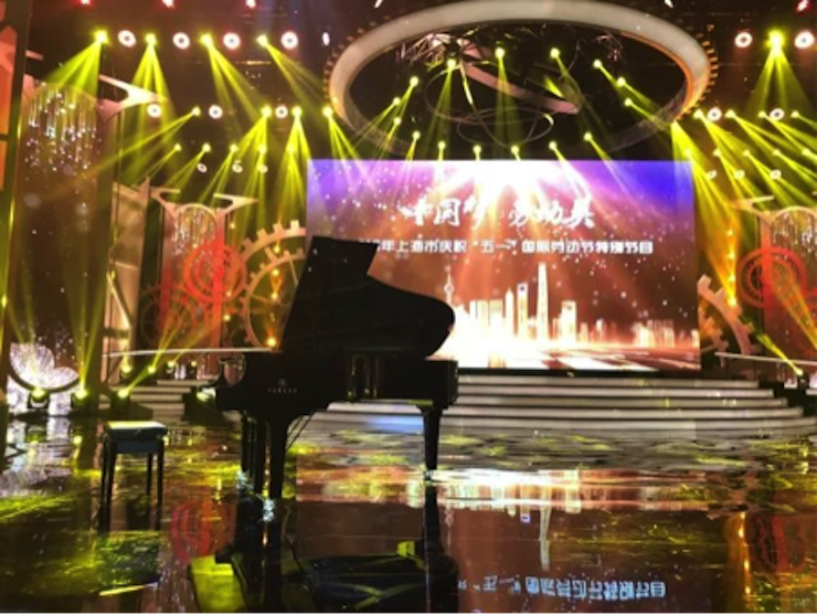 东方卫视五一晚会  UG环球艺术家宋思衡奏响《长江之歌》