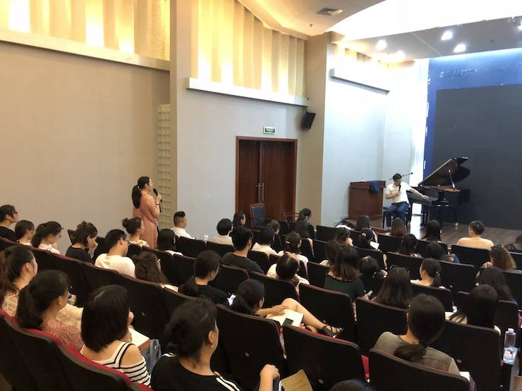 UG环球艺术家孙鹏杰“欧美少儿钢琴教学法师资培训”嘉兴站圆满落幕