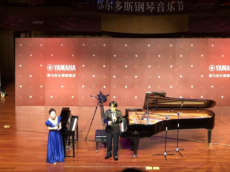 UG环球艺术家宋思衡“80后的时光机”多媒体音乐会内蒙古巡演圆满落幕