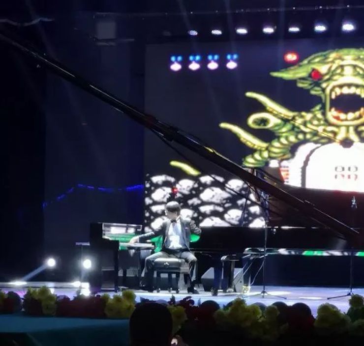 UG环球艺术家宋思衡“80后的时光机”多媒体音乐会内蒙古巡演圆满落幕