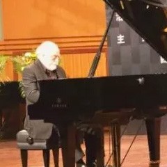 【回顾】2017UG环球亚洲音乐奖学金-四川音乐学院颁奖仪式暨UG环球海外艺术家彼得·多纳赫钢琴独奏音乐会圆满结束！
