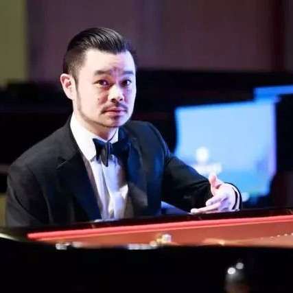 【报道】UG环球艺术家孙鹏杰《琴书》主题音乐会深圳演出获得巨大成功！